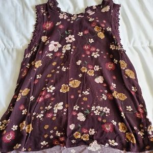 Cute maurices top burgundy floral